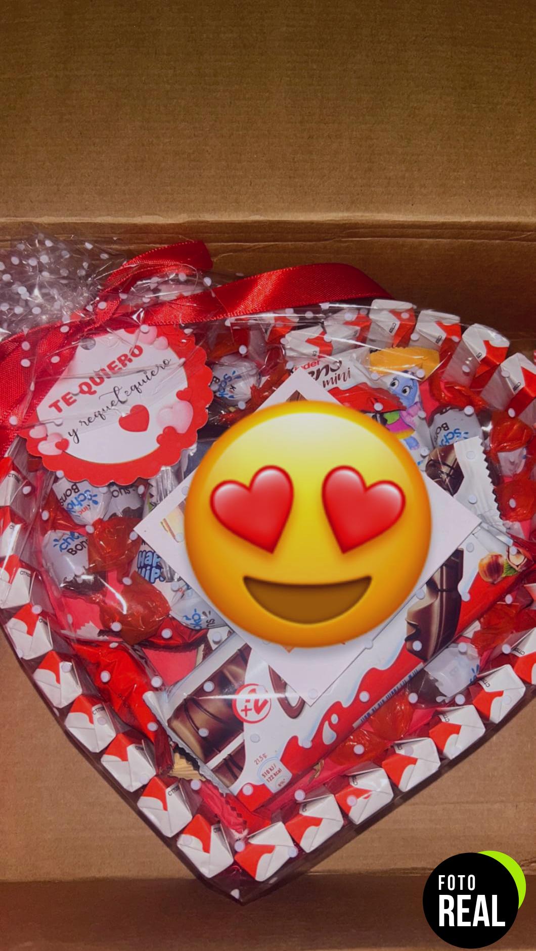 cesta-san-valentin-chocolates-kinder-regalo-2023-foto-1