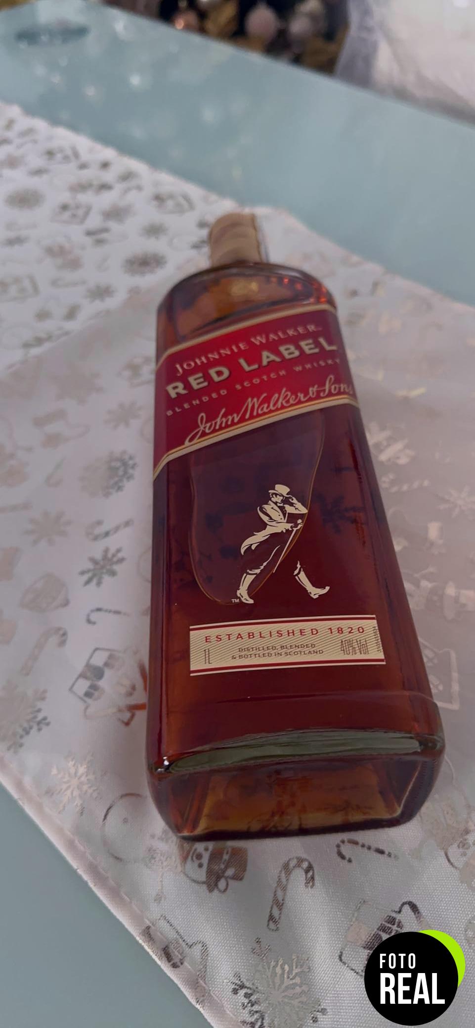 johnnie-walker-red-whisky-1l-foto-1