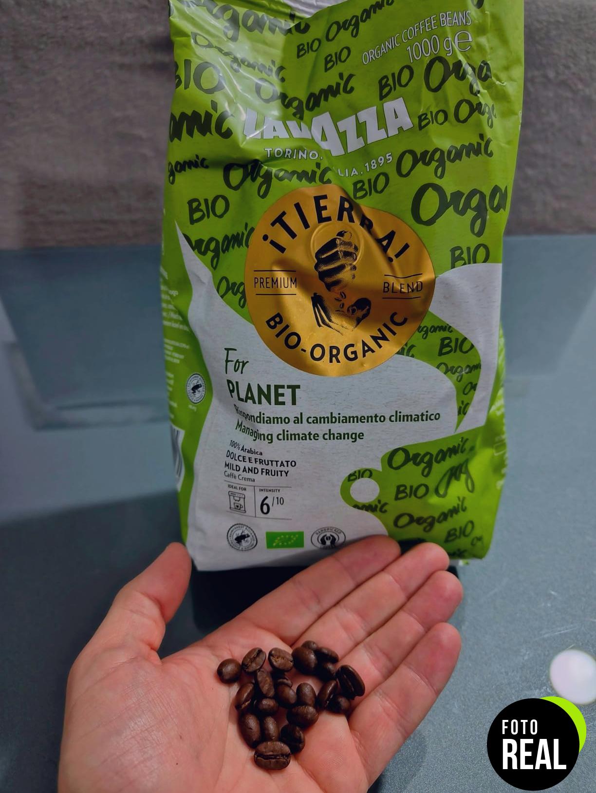 lavazza-cafe-grano-100-arabica-qualita-oro-foto-1